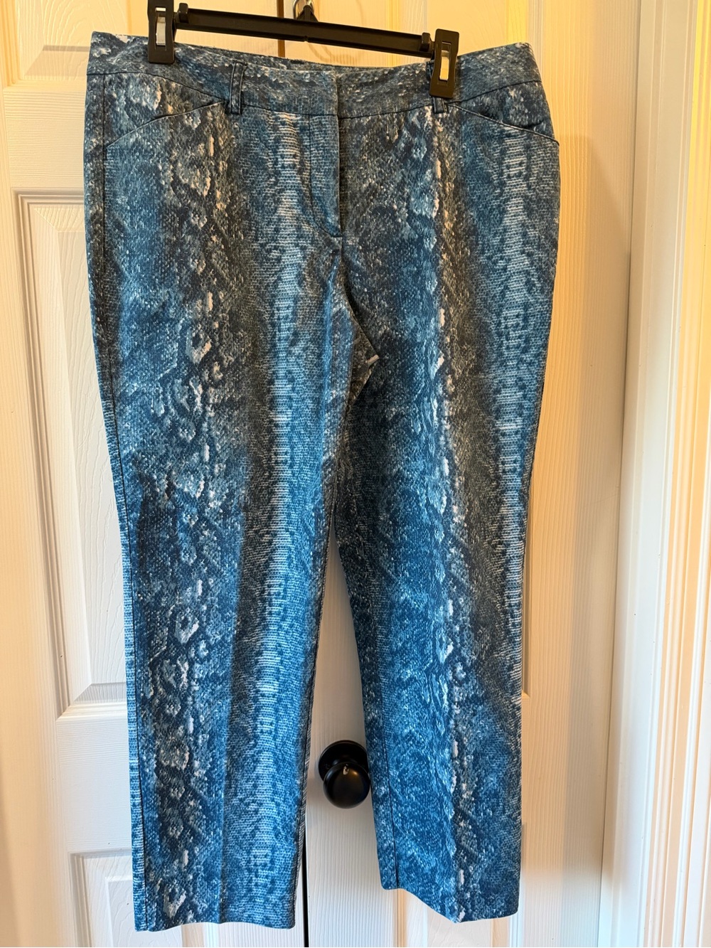 new directions Blue Snake-Print Straight-Leg Pants size 12